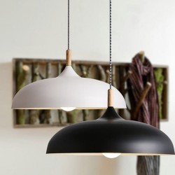 LAMPA WISZĄCA SAUCER 45 CM biała czarna