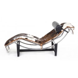 Szezlong inspirowany projektem LC4 Pony