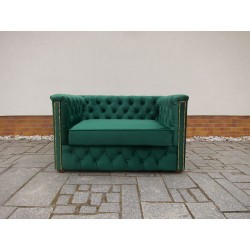 Sofa Rozkładana Mała Chesterfield Celebrity z funkcją spania codziennie 2 os.