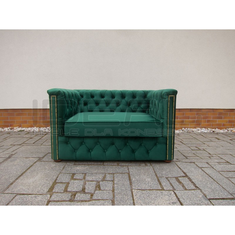 Sofa Rozkładana Mała Chesterfield Celebrity z funkcją spania codziennie 2 os.