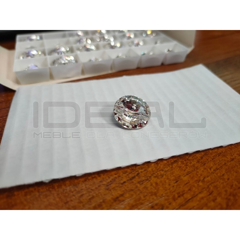 Tapicerskie kryształki Swarovskiego oryginał 18 mm (guziki kryształowe tapicerskie 18 mm)