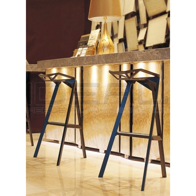 Hoker Inspirowany Projektem One Premium