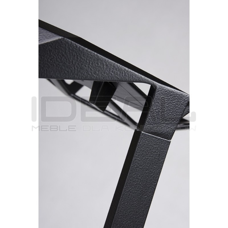 Hoker Inspirowany Projektem One Premium