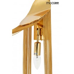 Kinkiet glamour Lambda złoty zwisające łańcuszki