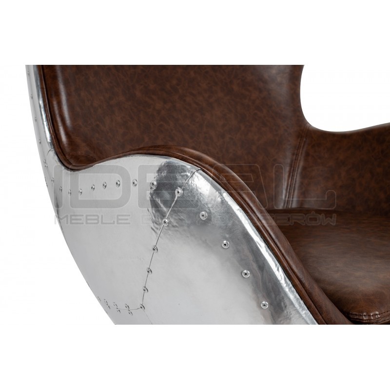 Fotel EGG AVIATOR PU z metalowymi plecami brązowy