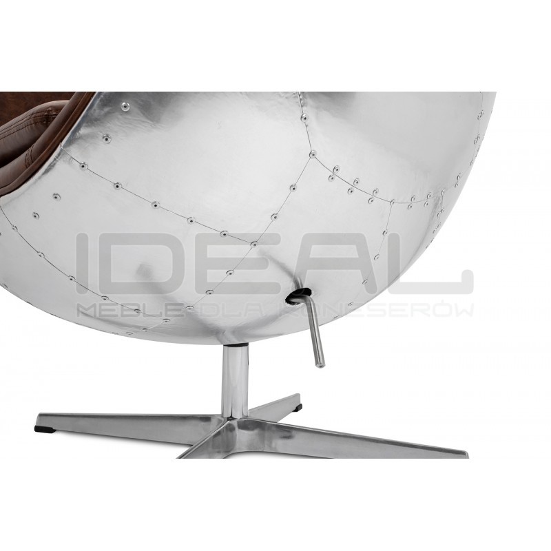 Fotel EGG AVIATOR PU z metalowymi plecami brązowy