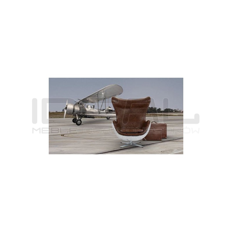 Fotel EGG AVIATOR PU z metalowymi plecami brązowy
