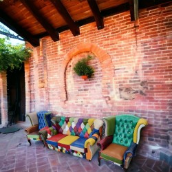 Fotel Chesterfield Uszak Lord kolorowy patchwork skóra