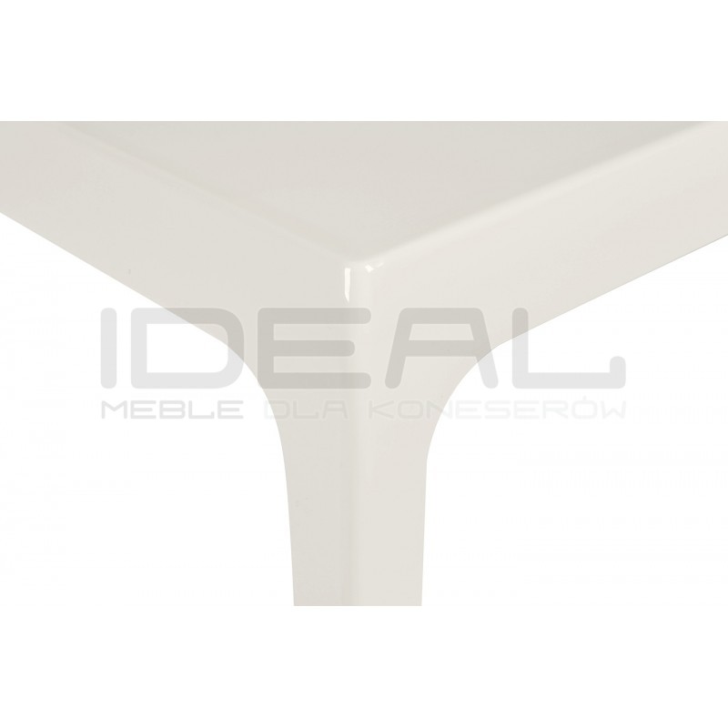 Mały stolik Ghost beżowy