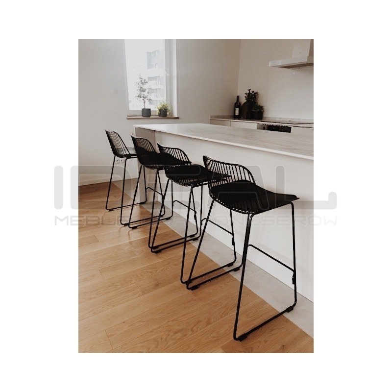 Czarny hoker Miles Loft 66 metal ekoskóra