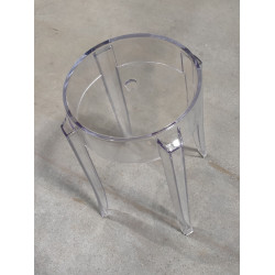 Stołek inspirowany projektem Ghost 46