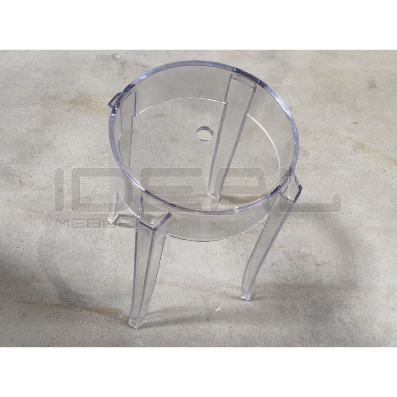 Stołek inspirowany projektem Ghost 46