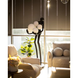 Lampa stojąca rzeźba Człowiek Human