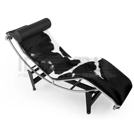 Leżanka inspirowana projektem Lc4 w Skórze Pony