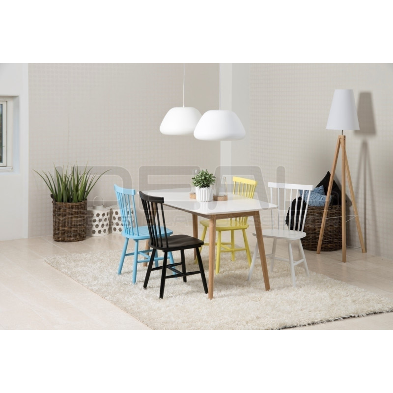 Drewniane krzesło patyczak Tulno białe | IdealMeble.pl