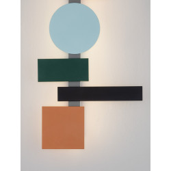 Kinkiet Piet – geometryczna lampa ścienna w stylu op-art