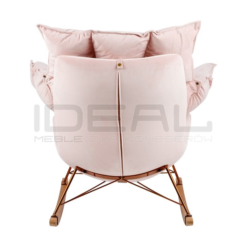 Fotel Bujany Swing velvet jasny róż na miedzianej podstawie