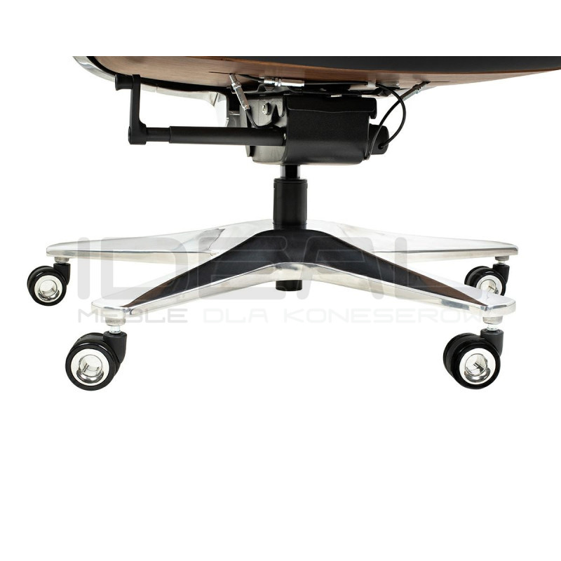 Fotel biurowy COMANDOR czarny – skórzany fotel | Komfort i elegancja