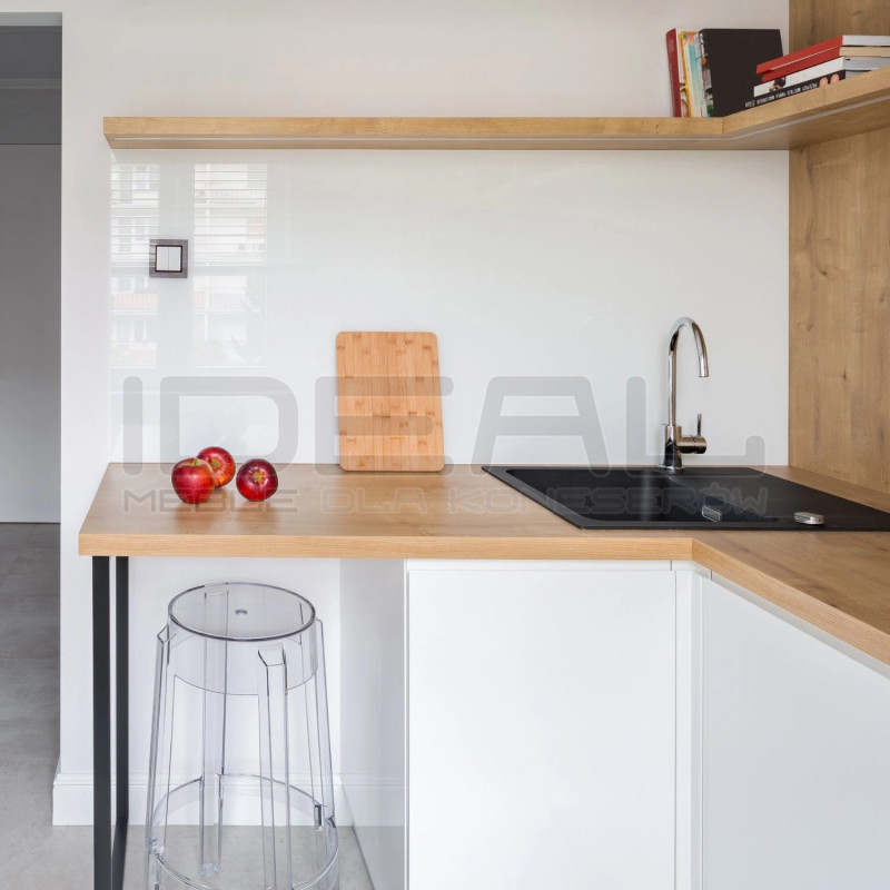 Przezroczysty stołek Ghost 75 |  inspirowany | do baru