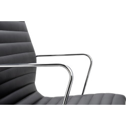 Nowoczesny fotel biurowy na kółkach | Aeron Prestige Plus skóra