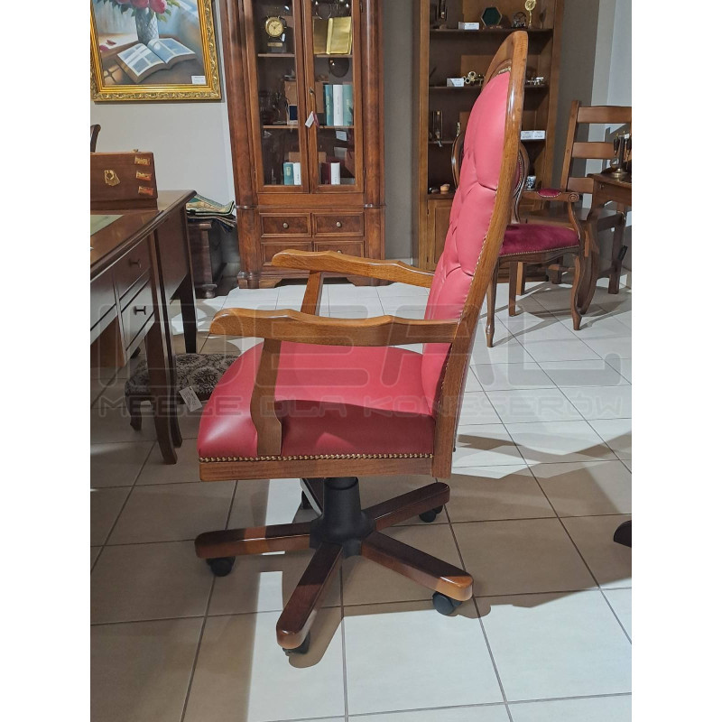 Fotel biurowy chesterfield Warwick skóra naturalna | IdealMeble.pl