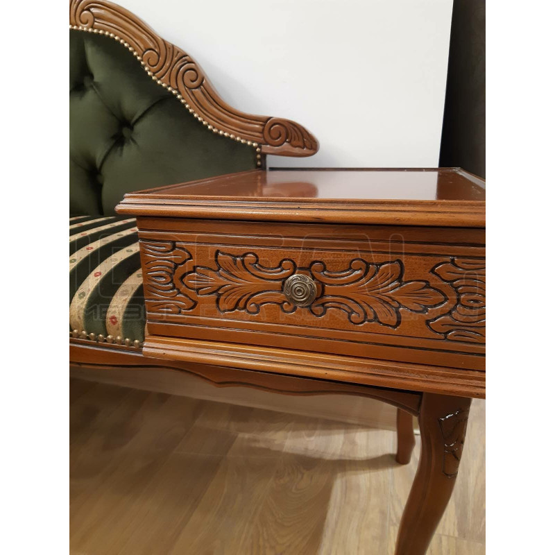 Telefoniera Chesterfield Chaise