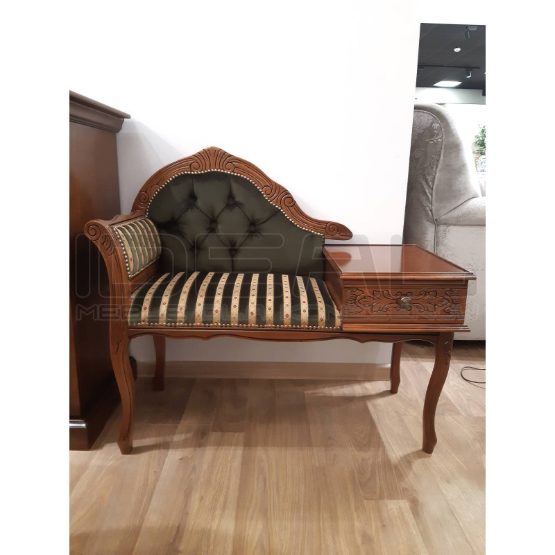 Telefoniera Chesterfield Chaise