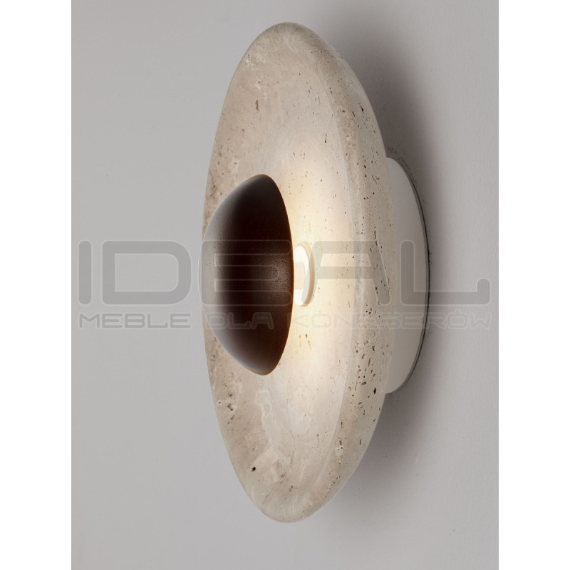 Kinkiet Saturn z trawertynu i drewna – lampa ścienna LED