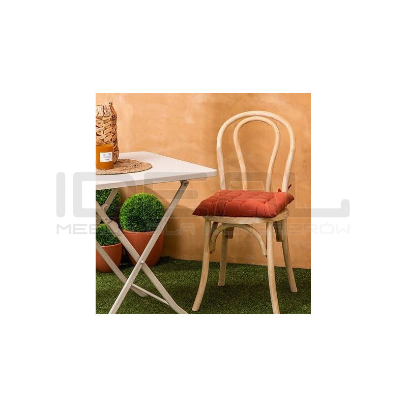 Krzesło Toni z rattanu i drewna – klasyka Thonet we wnętrzu