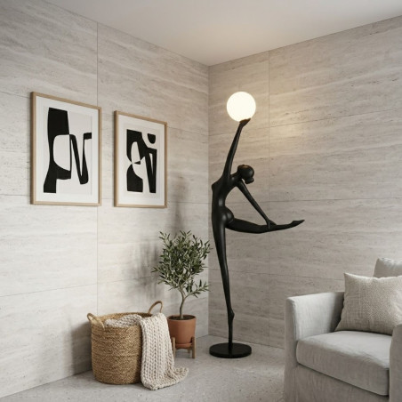 Lampa podłogowa Ballerina – lampa w kształcie kobiety