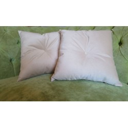 Poduszka ozdobna 40x40 cm pikowana z guziczkiem pośrodku