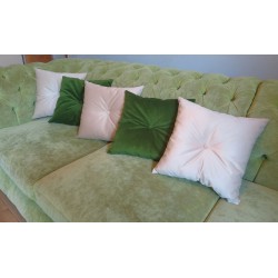 Poduszka ozdobna 40x40 cm pikowana z guziczkiem pośrodku