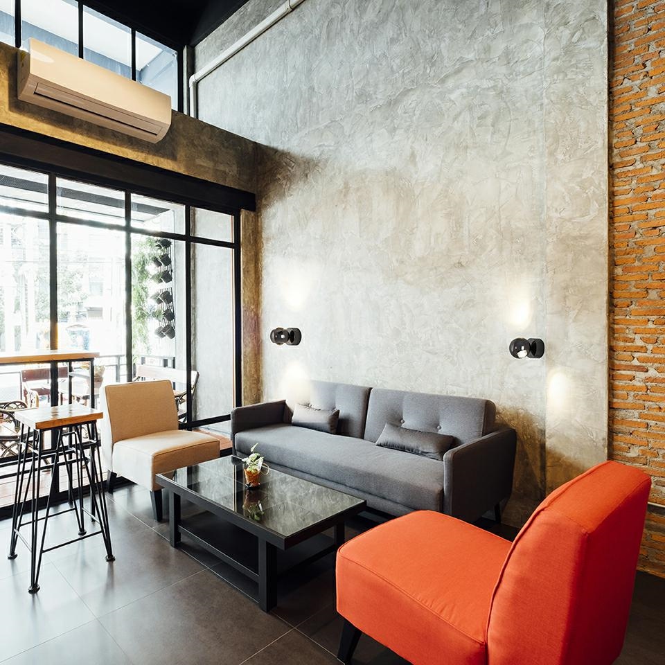 czarny kinkiet eos chrom