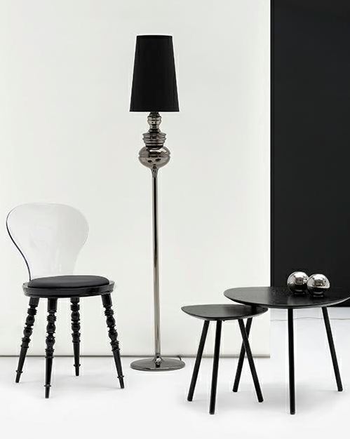 Krzesło przezroczyste aranżacja (Slip)